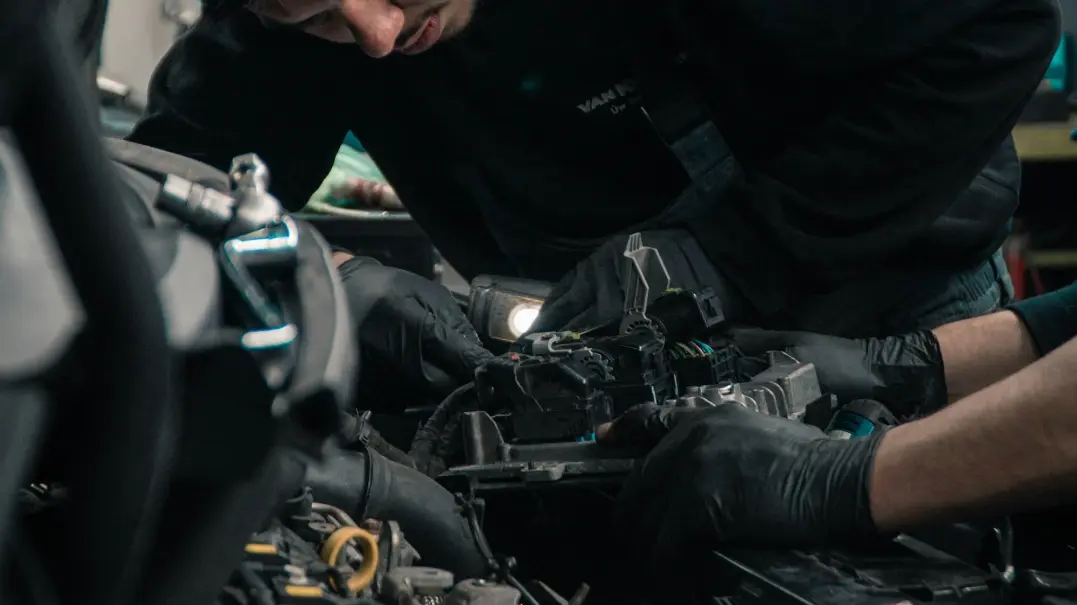 Expert mechanical repair services including engine diagnostics, battery replacement, brake service, and oil changes at Bani Auto Repair